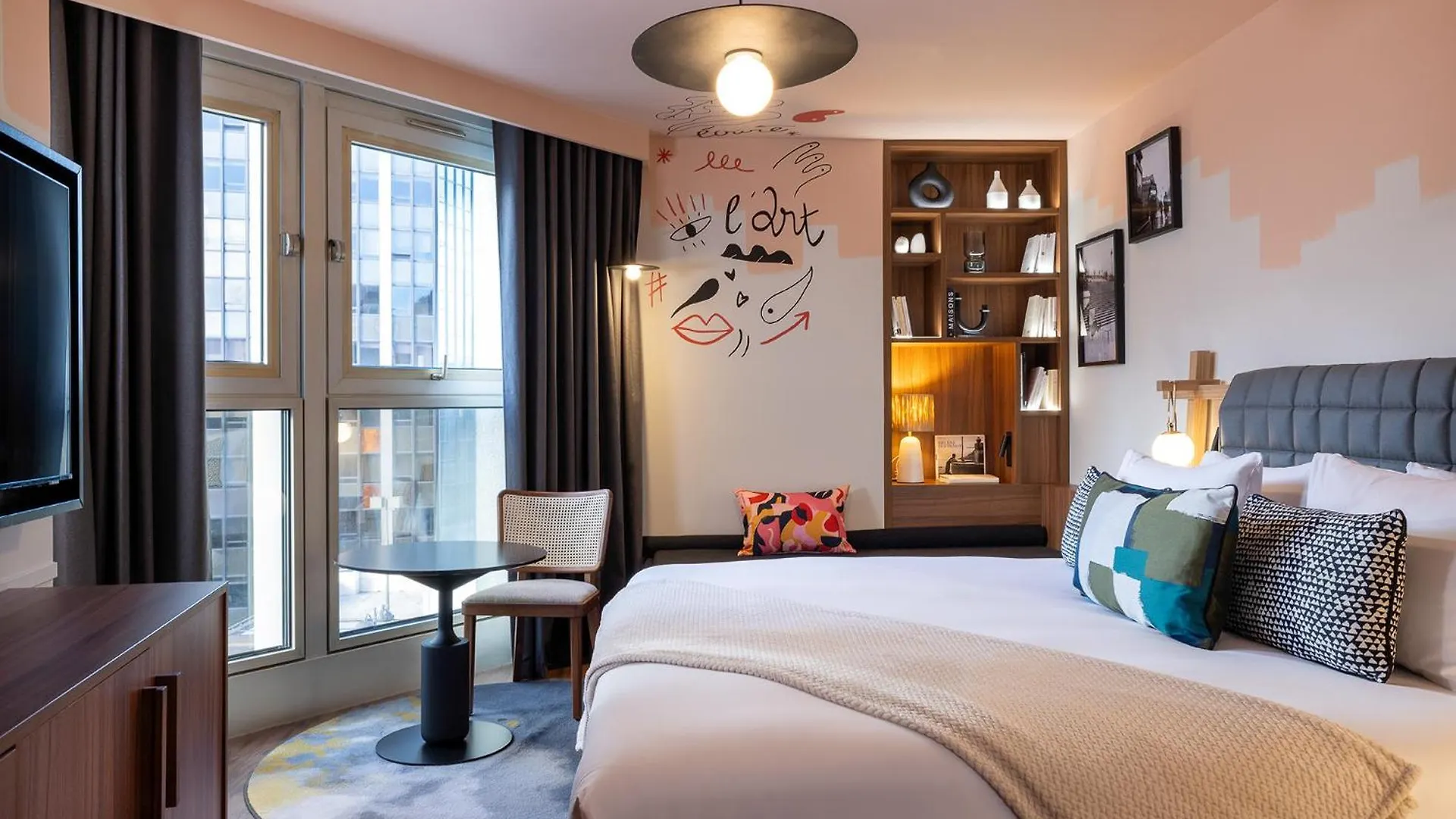 Hotel Les Artistes Paris