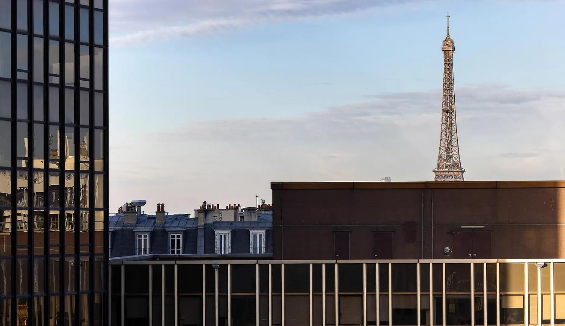 Hotel Les Artistes Parigi