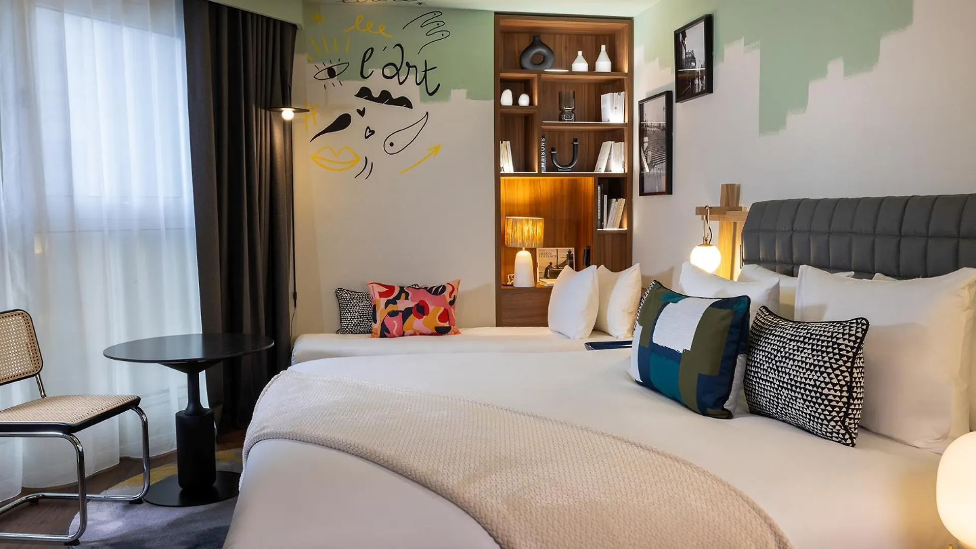 Les Artistes Hotel Paris 4*,