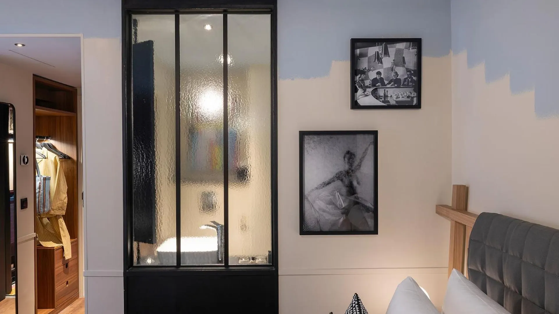Les Artistes Hotel Paris France